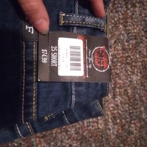 Cowgirl TUFF Size 25 short